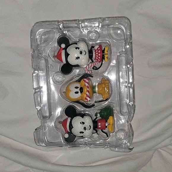 Hallmark Keepsake - Picture 7 of 7